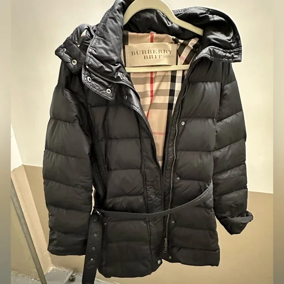 BURBERRY ブラック ダウン 12Ｍ Burberry | Jackets & Coats | Burberry Puffer Coat | Poshmark